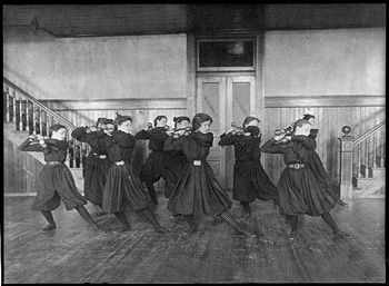 Женская танцевальная гимнастика, XIX век